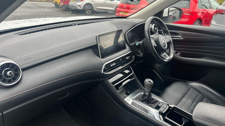 MG Hs 1.5 T-GDI Exclusive 5dr Petrol Hatchback